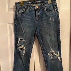 Boyfriend cut ripped denim jeans